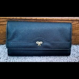 Black Leather Trifold Wallet